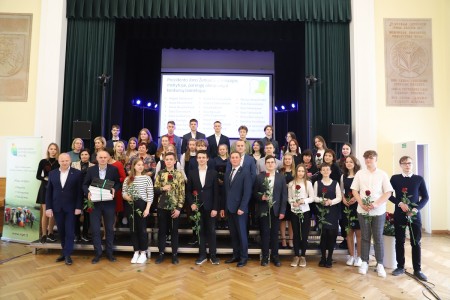 Pagerbti gabiausi Raseinių rajono mokiniai ir jų mokytojai