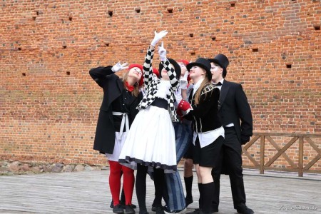 Teatras ir muzika sutvirtino bendradarbiavimo tiltus tarp susigiminiavusių miestų Raseiniai – Mlawa