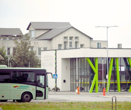 Keičiasi vasariniai autobusų maršrutai ir pasipildo šeštadieniais