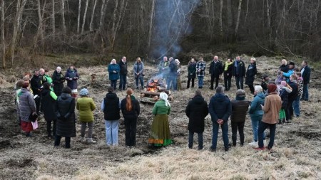 Pavasario lygiadienio šventė ant Kejėnų piliakalnio – su tradicijomis ir kūryba
