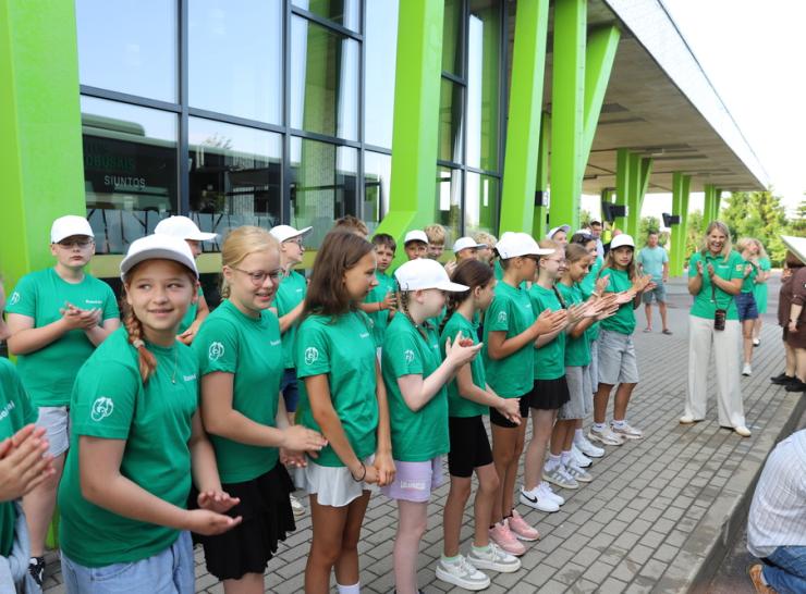 Jaunieji Raseinių krašto šokėjai išlydėti į Lietuvos moksleivių dainų šventę