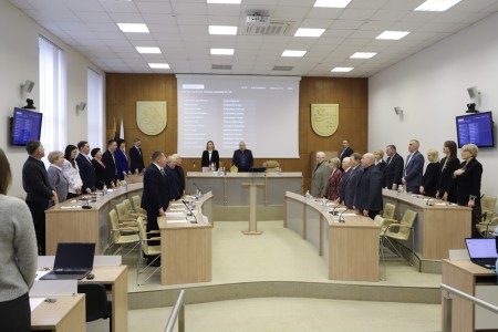 Savivaldybės tarybos sprendimai: naujovės švietime, aplinkosaugoje, kaimo plėtroje, infrastruktūroje ir jaunimo užimtume