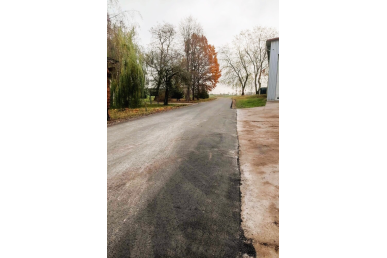 0003_blinstrubiskiu-k-isasfaltuota-dalis-dvaro-gatves_1733239755-42e79cee8f2a5290f58b25e2507bc26e.jpg