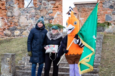 0006_2025-02-22-kukutis-eina-i-muge-022_1740386970-d6920899d90bad1efdaf600a2e4c019d.jpg