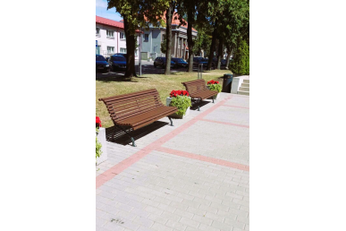 0006_kapitaliskai-atnaujinti-suoliukai-prie-raseiniu-miesto-metrikacijos-skyriaus_1722325356-59f502a6e567a92396682f12dcd5303b.jpg